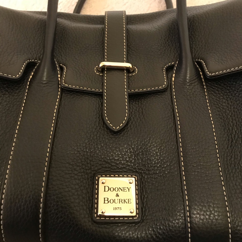 Dooney & Bourke Black leather bag NWOT. - Picture 4 of 6